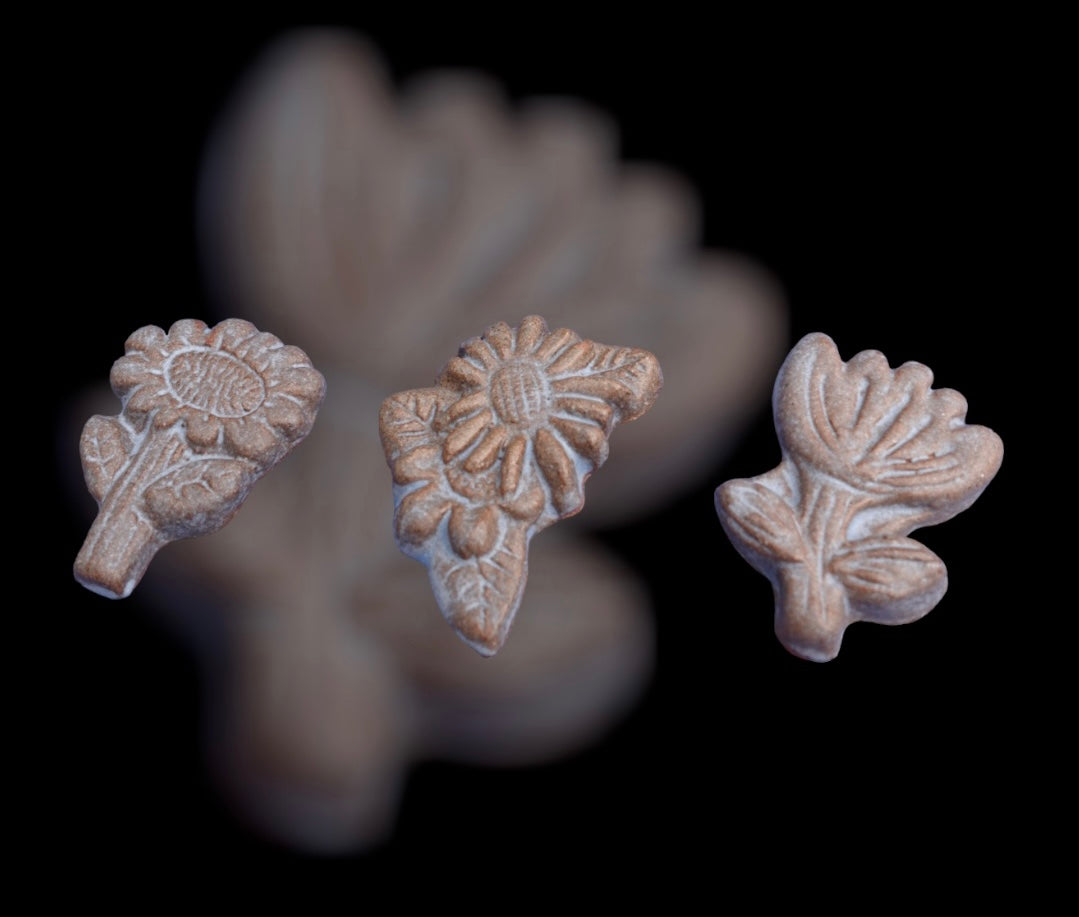 Pottery Flowers Chopsticks Holders 花樣陶器筷子座