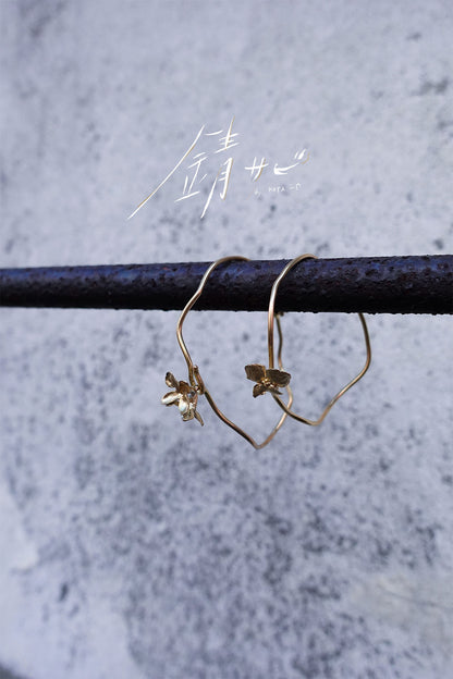 サビ 錆 𓇚  Lilacs Bangle